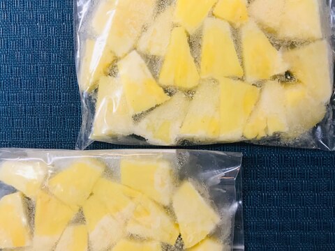 生パイナップル1/4玉冷凍